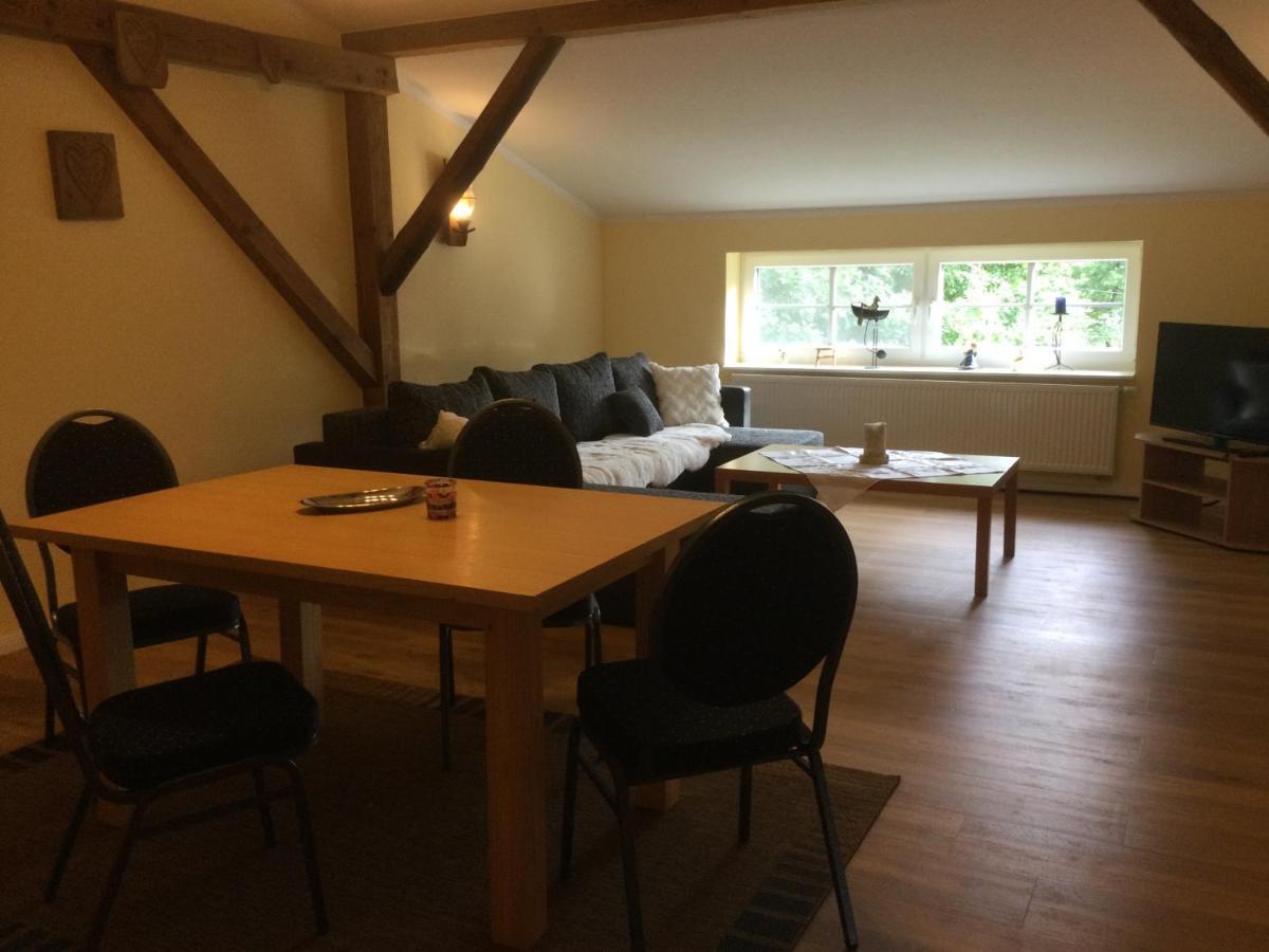 Ferienwohnung Weideglueck Osten Εξωτερικό φωτογραφία